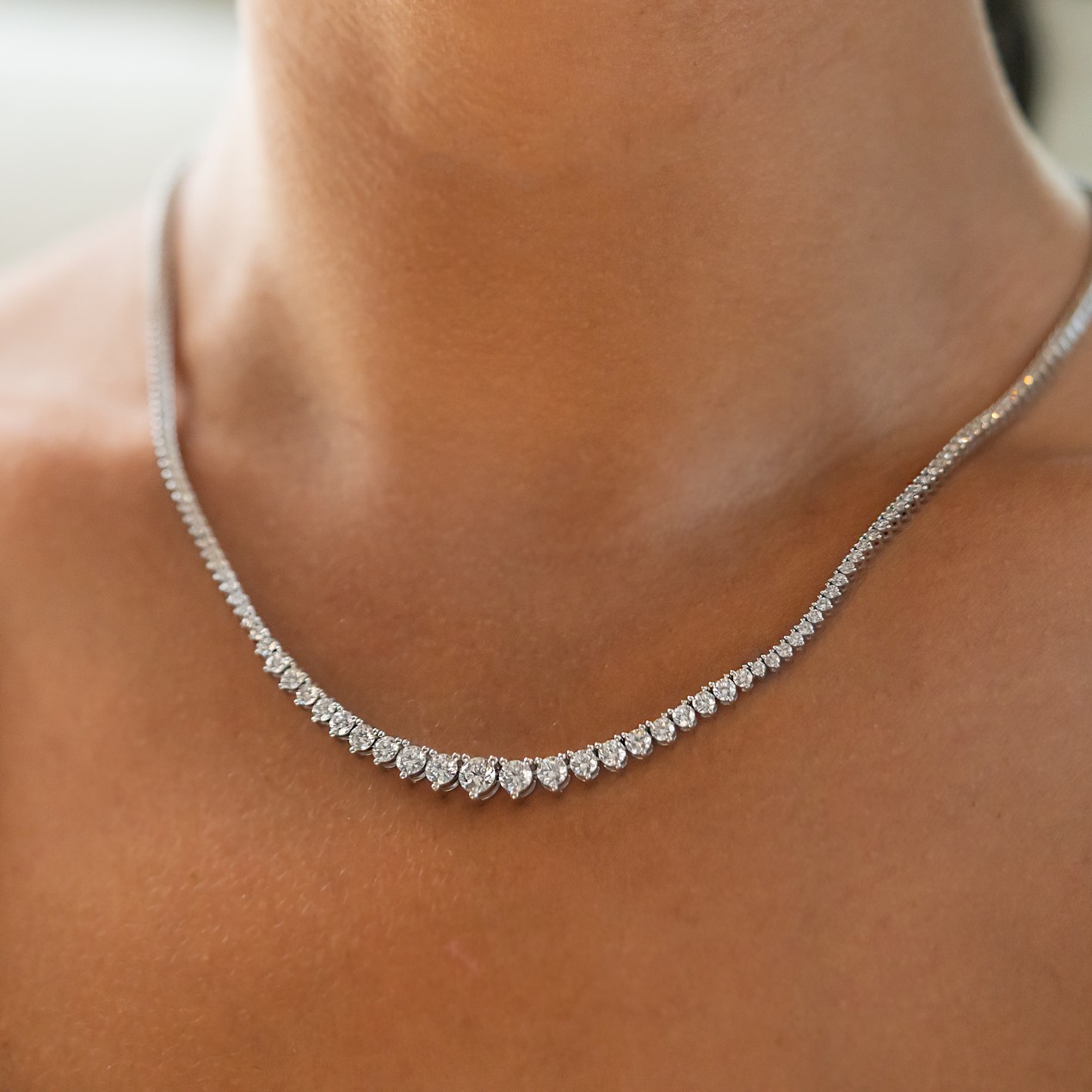 20.00 CTTW 3-Prong Diamond Tennis Necklace in White Gold | New York  Jewelers Chicago